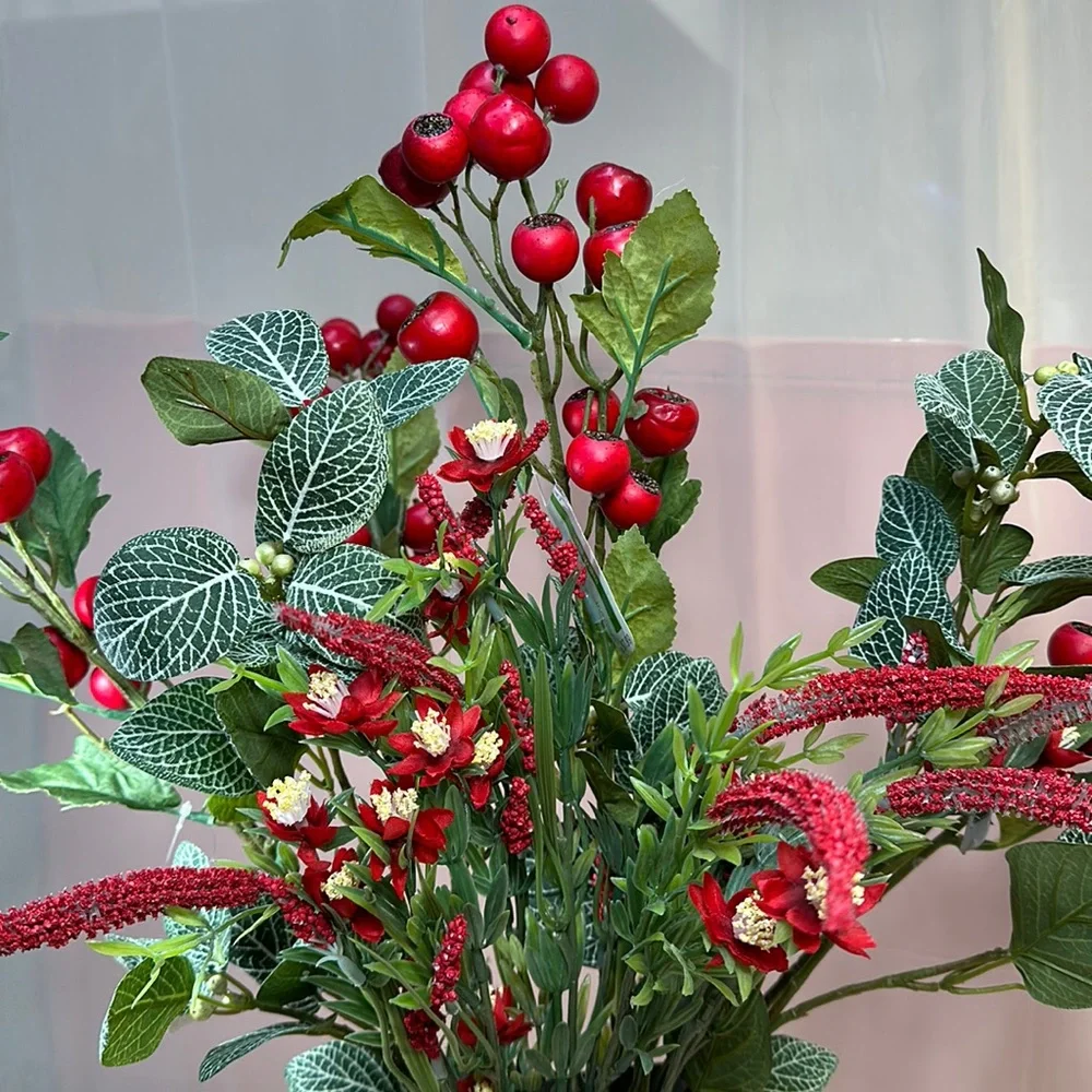 Variety of Red & Green Floral 6 Steams & 1 Bush NWT